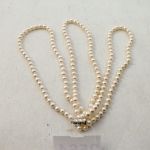 729 2564 PEARL NECKLACE